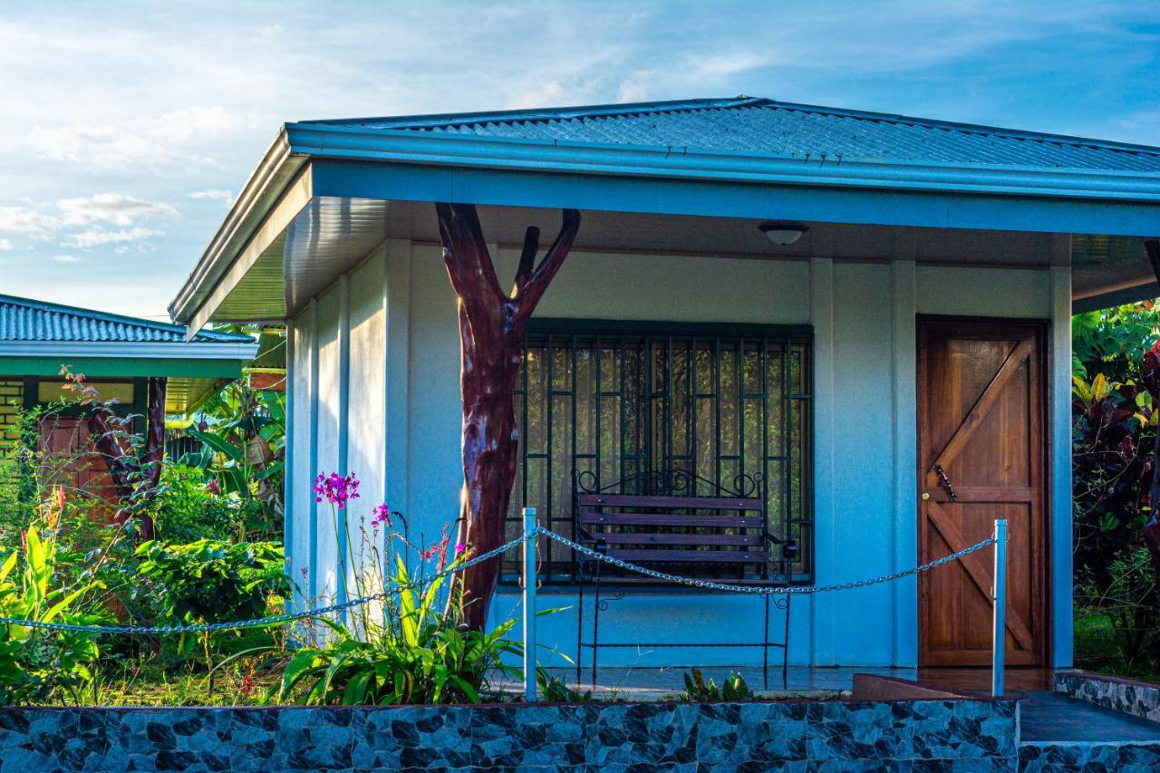 Rio Celeste Springs Blue Lodge Bijagua Exterior foto