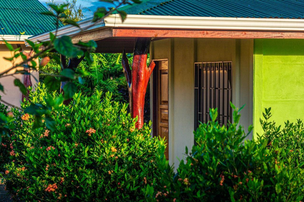 Rio Celeste Springs Blue Lodge Bijagua Exterior foto